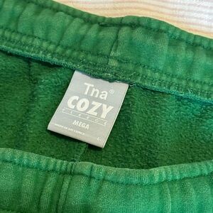 Aritzia - Cozy Sweatfleece Mega Jogger